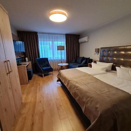 Seehotel Fahrhaus Бад-Цвишенан Экстерьер фото